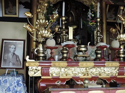 仏壇.jpg (122.97 KiB) 閲覧された回数 3603 回 この写真が一番有名ですね