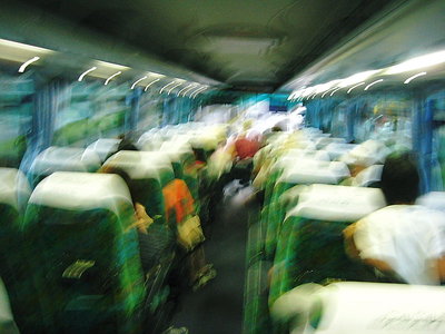 ● 帰りは酔っ払いもバスだからＯＫだね