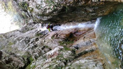 KIMG0154.jpg (171.85 KiB) 閲覧された回数 10048 回 凹状滝-3