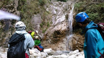 KIMG0162.jpg (185.25 KiB) 閲覧された回数 9462 回 スラブ状滝