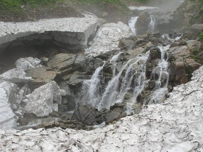 IMG_1040-s.JPG (166.2 KiB) 閲覧された回数 8862 回 この辺りが一番美しい