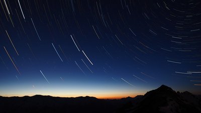 燕マジックアワー