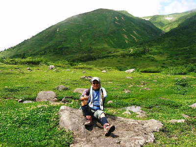 緑ちゃん.JPG (253.13 KiB) 閲覧された回数 11114 回 ● 盆過ぎかなまた行くよ、定番になりそうだな。ビワジサマ、待ったりごっこやりましょうや(^^)