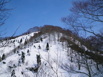 IMGP6927.JPG (86.07 KiB) 閲覧された回数 14850 回 残雪の山