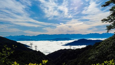 登山口近くの展望ポイント