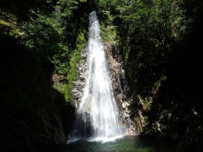 カンタロウ滝