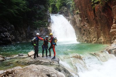 10.jpg (285.68 KiB) 閲覧された回数 5532 回 霧ヶ滝にて