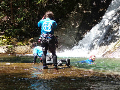水があると浸かってしまう人