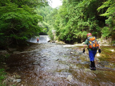 フニャフニャ腰で到着～