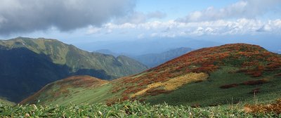 杁差岳と紅葉