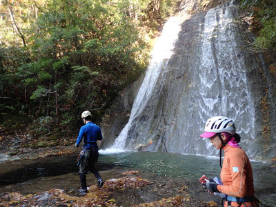 PB110175.jpg (104.48 KiB) 閲覧された回数 7923 回 亀壺の滝