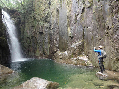 PB110136.jpg (88.42 KiB) 閲覧された回数 7911 回 部屋滝