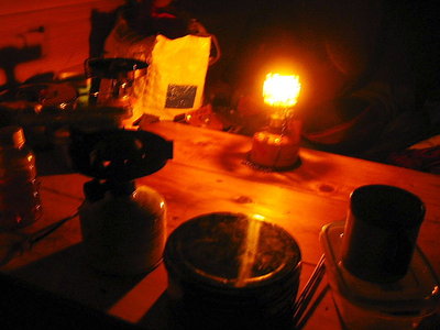 ● 深夜２時ランプの明かりでウイチュー話が合うよね