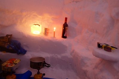 4.jpg (77.69 KiB) 閲覧された回数 7783 回 中は明るくほんのり暖かい