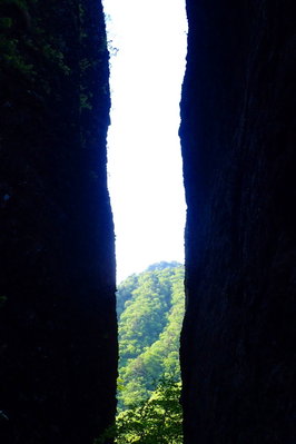 8.jpg (225.56 KiB) 閲覧された回数 3573 回 垂壁に挟まれて