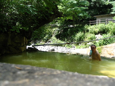 ● 塩沢露天風呂、好いコトあったんだワン
