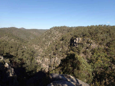 P6230052.jpg (85.84 KiB) 閲覧された回数 5811 回 展望台から