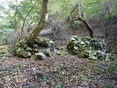 カジロ谷炭窯跡