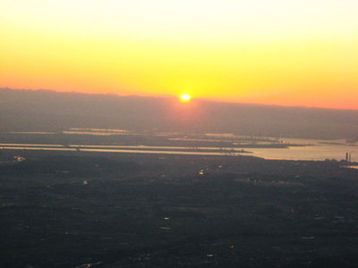 ● 日の出と供に影景色は消える、陰陽の世界なんだね