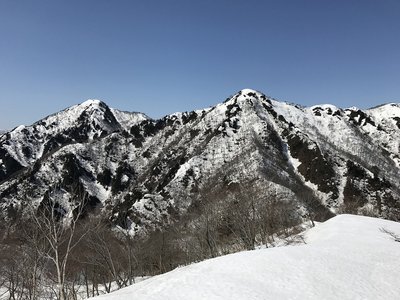 蕎麦粒山と小蕎麦（五蛇池山から）