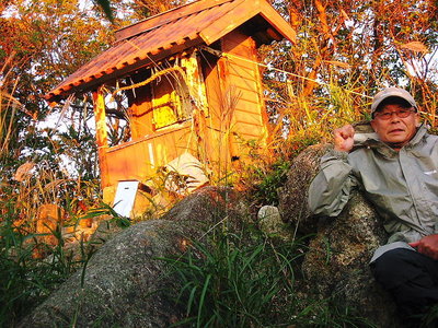 ● 社は壊れかけだ、東の地に遷宮地があるんだよ