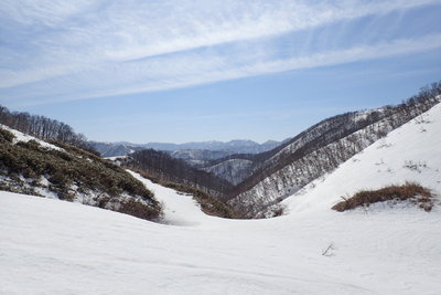 峠から美濃側を眺める