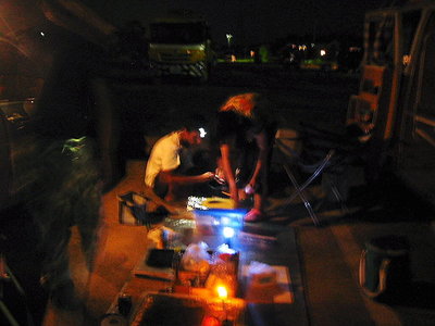 準備.JPG (108.96 KiB) 閲覧された回数 2693 回 ● アジのたたき、塩焼きに楽しい縁宴は延々とでした