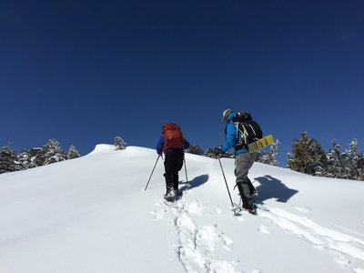 三方岩岳を登るウサギさんとKAMEさん