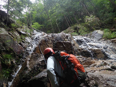 百間滝前衛の斜滝