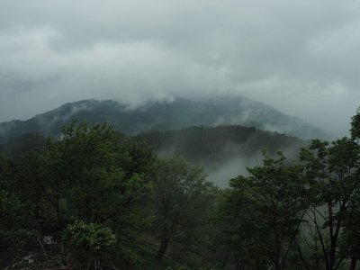 展望地より蛇谷ヶ峰を望んで.jpg (130.99 KiB) 閲覧された回数 3393 回 蛇谷ヶ峰