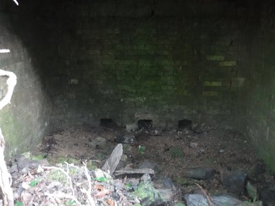 岩本式木材乾留窯の空気穴