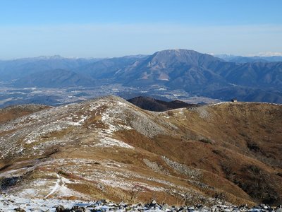 伊吹山と白山