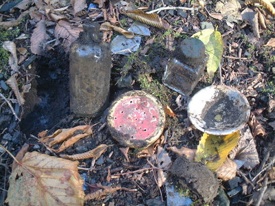 （写真-01）コリカキ場にあった歯磨きスモカ