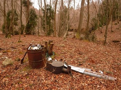 こんな重いものを運び込んだ人がいたんだ。