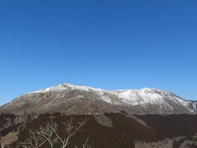 展望台から見る雪の霊仙山　素晴らしい