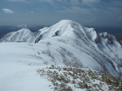 北峰から経ヶ岳へ