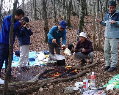 緑水バリオフ 2001.11.17. 七人山のコル
