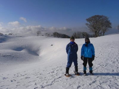 ドリーネの前で記念撮影