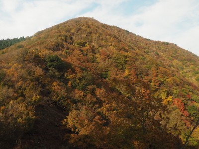 三国岳.jpg (163.21 KiB) 閲覧された回数 3007 回 三国岳を振り返って