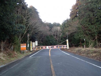 sP1250002.jpg (78.85 KiB) 閲覧された回数 2306 回 306号線冬季ゲート