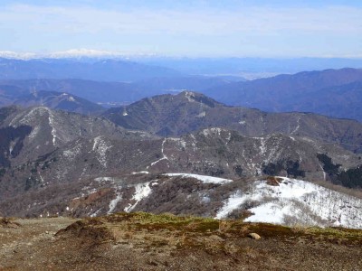 sP1250051.jpg (74.57 KiB) 閲覧された回数 2305 回 鞍掛尾根