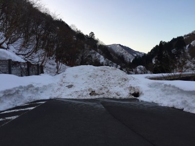 雪捨て場