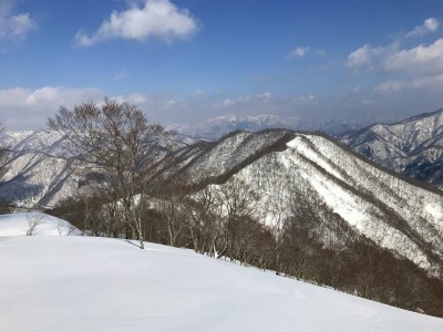 IMG_6865.jpg (618.71 KiB) 閲覧された回数 2749 回 能郷白山