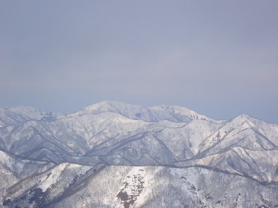 P2280069.JPG (141.24 KiB) 閲覧された回数 3513 回 能郷白山方面