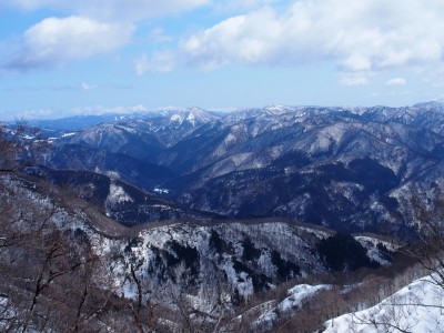 木無山への登りより
