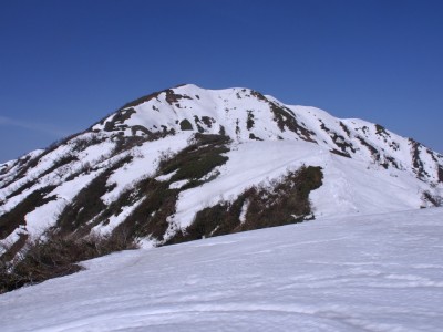 荒島岳山頂へ.jpg