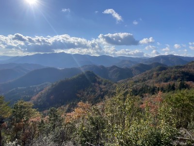 IMG_9408.JPG (2.12 MiB) 閲覧された回数 3645 回 山頂の南方向の眺望