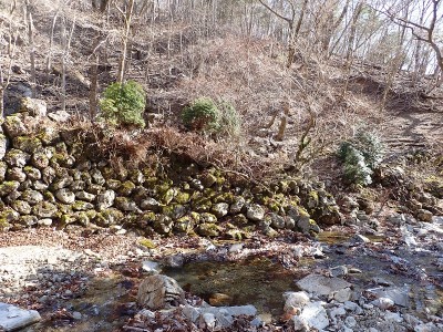 溝道と六線索道跡