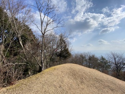 IMG_0187.JPG (3.66 MiB) 閲覧された回数 2624 回 二ノ峰山頂