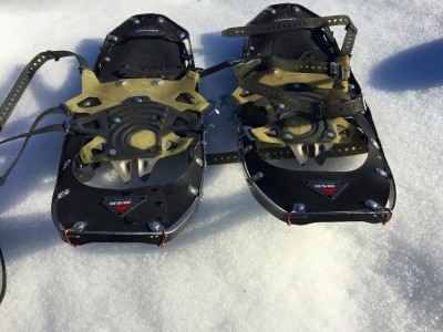 スノーシューの留め具補修